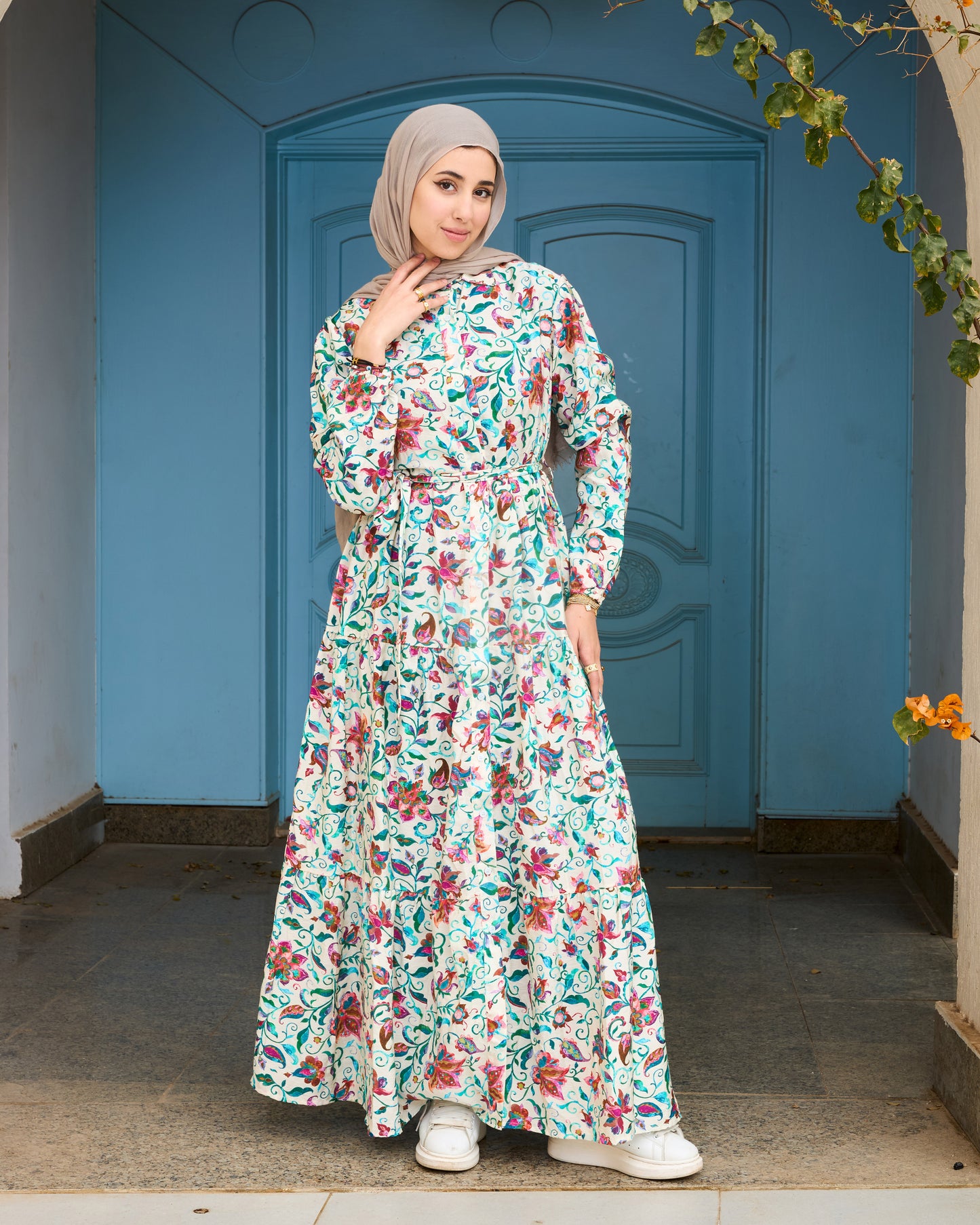 Beige Floral Grace (PRE-ORDER)