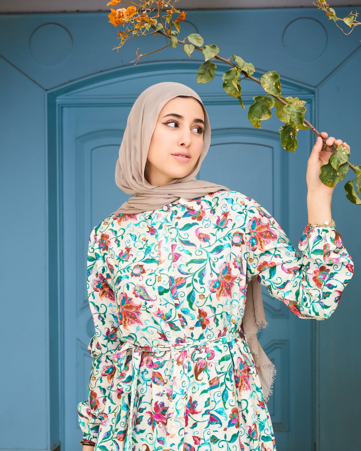 Beige Floral Grace (PRE-ORDER)