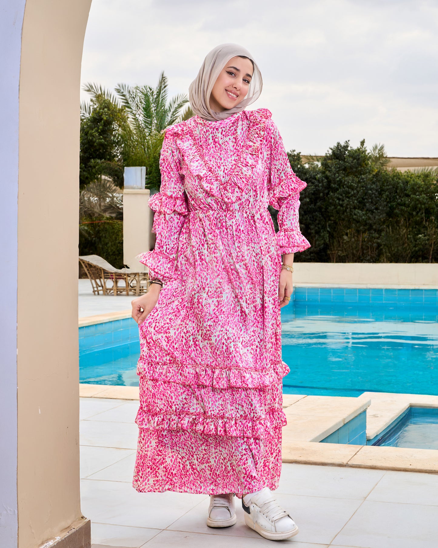 Pinky-Pattern Ruffled Dress