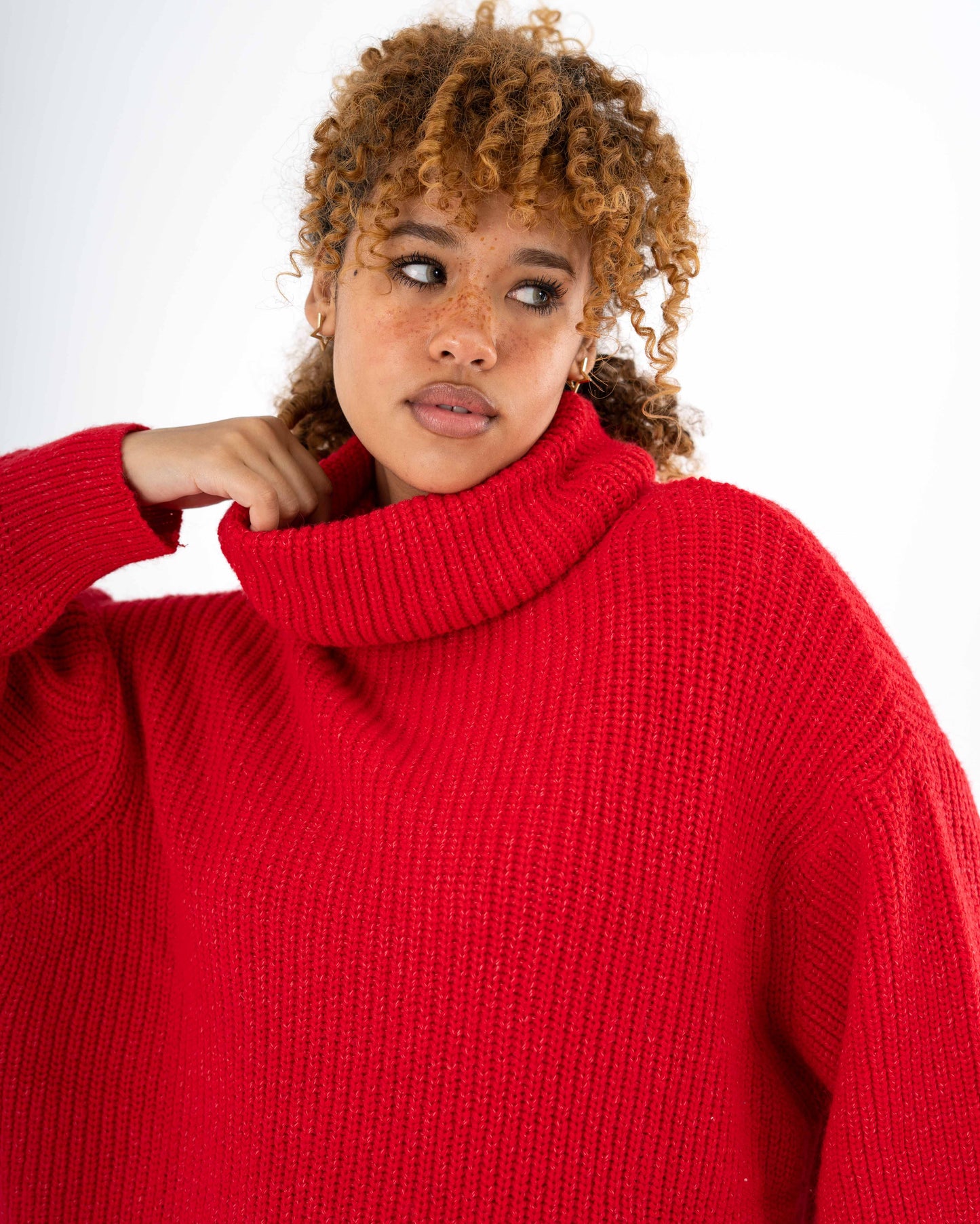 High-Low Turtle-neck Pullover In Red