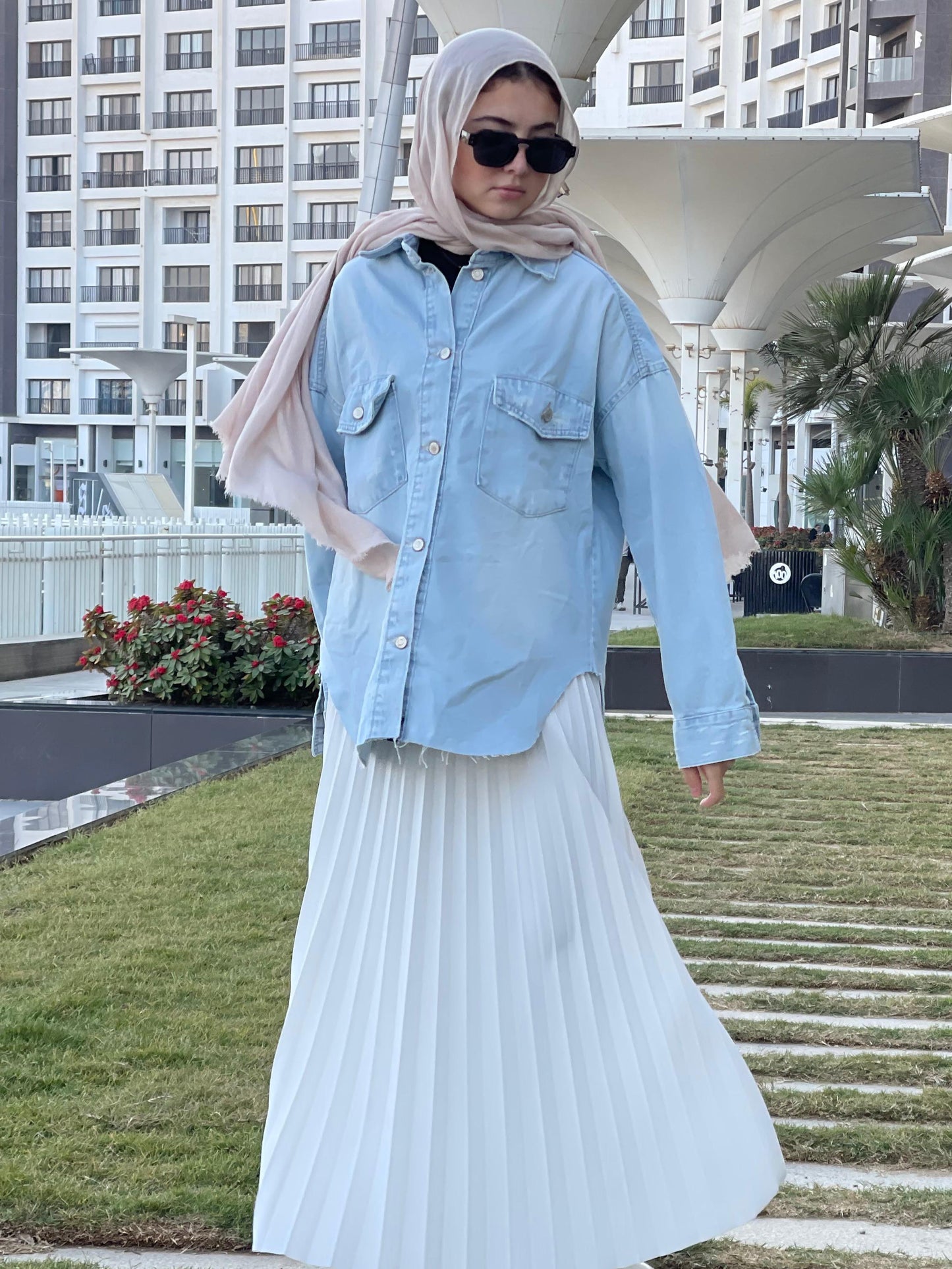 Plated skirt in white
