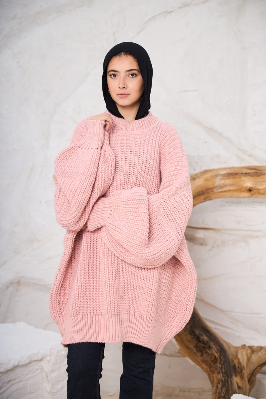 Extra Oversized Chunky Sweater in Rose