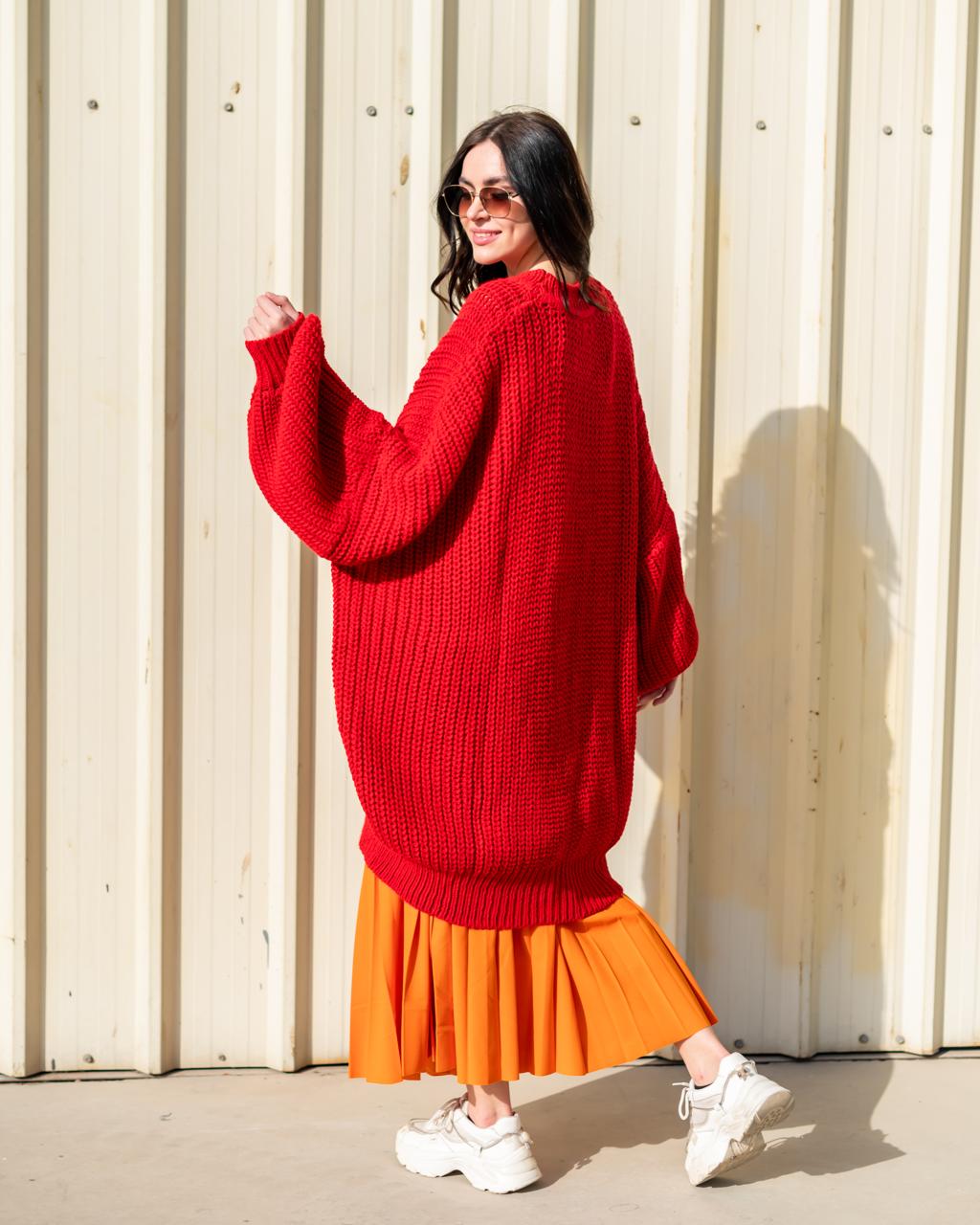 Extra Oversized Chunky Sweater in Red