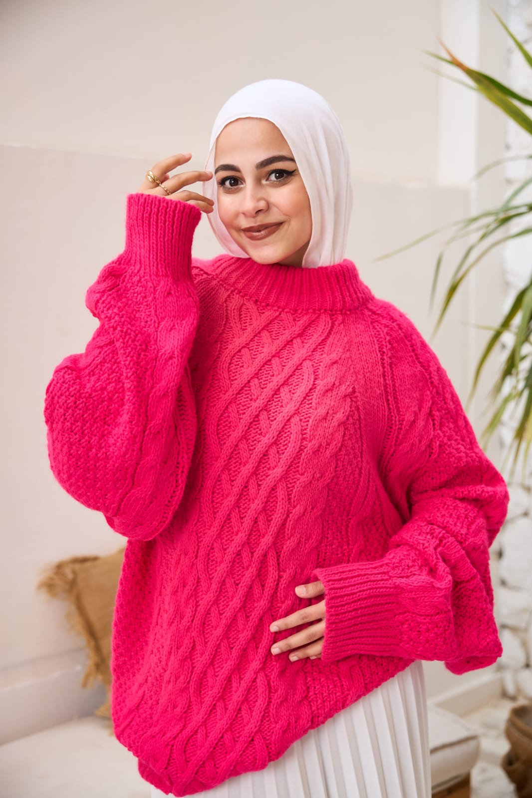 Oversized Cable-knit Sweater in Pink